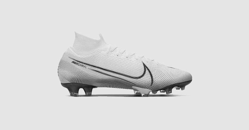 6 Best Football Cleats for Speed photo 2